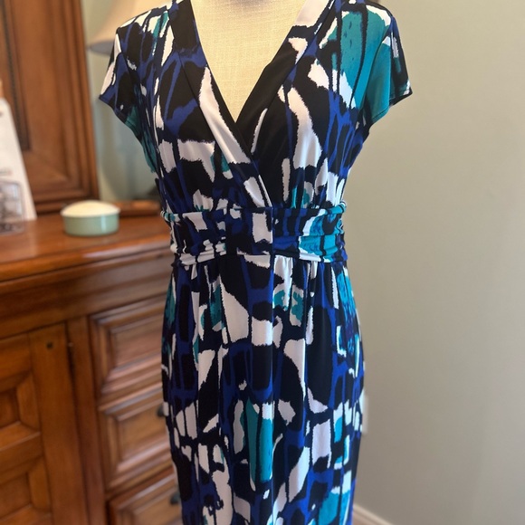East 5th Dresses & Skirts - East 5th Teal, Blue & Black Abstract Midi Dress